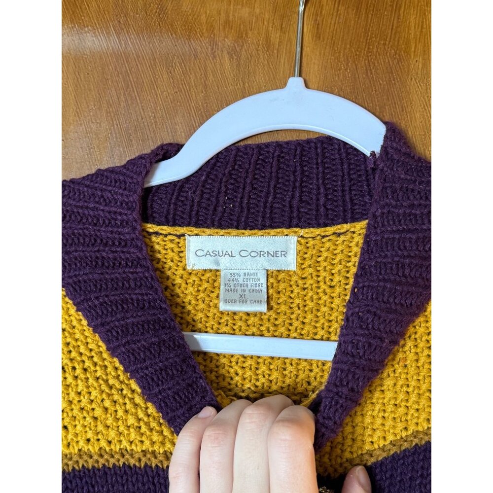 Vintage Casual Corner Knit Sweater Purple & Yellow Floral Design Womens Medium A - Picture 4 of 5